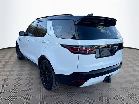 Used 2023 Land Rover Discovery S R-Dynamic image 8