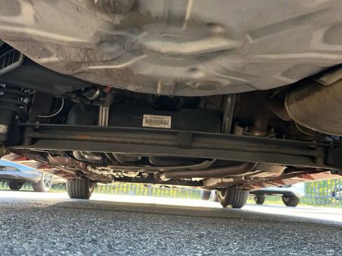 Used 2013 Toyota Corolla L image 33