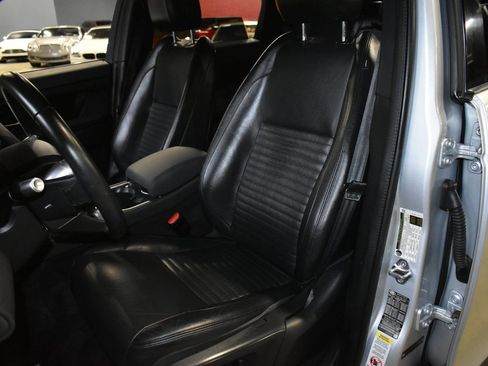 Used 2020 Land Rover Discovery Sport S image 12