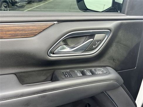 Used 2023 Chevrolet Tahoe High Country image 23