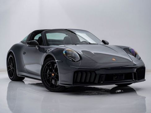 Certified 2026 Porsche 911 Targa 4 GTS image 8
