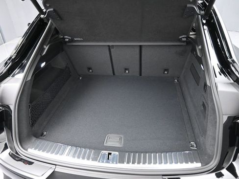 New 2026 Porsche Cayenne S image 34