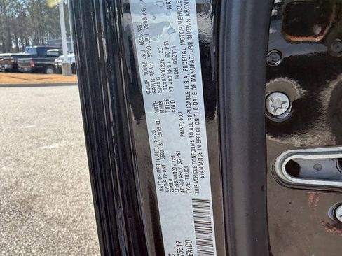 Used 2025 RAM 2500 Big Horn image 29