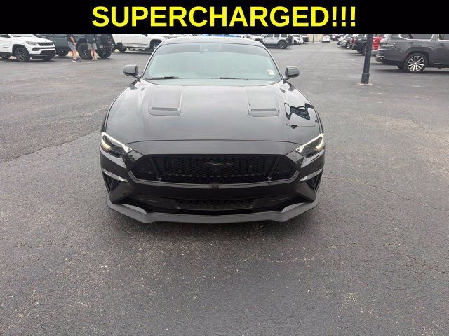 Used 2021 Ford Mustang GT Premium w/ GT Performance Package RWD image 2
