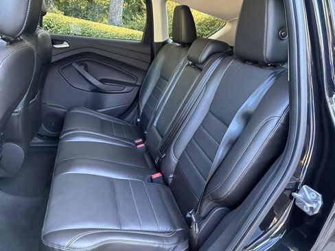 Used 2015 Ford Escape Titanium AWD/4WD image 28
