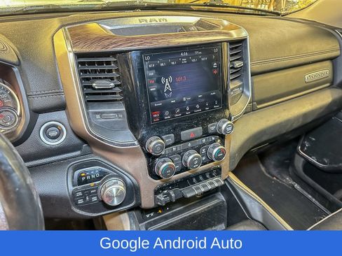 Used 2019 RAM 1500 Laramie AWD/4WD image 12