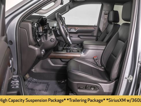 Used 2024 GMC Sierra 1500 SLT w/ SLT Convenience Package AWD/4WD image 7