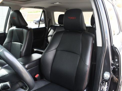 Used 2020 Toyota 4Runner TRD Off-Road Premium w/ Moonroof Package image 17