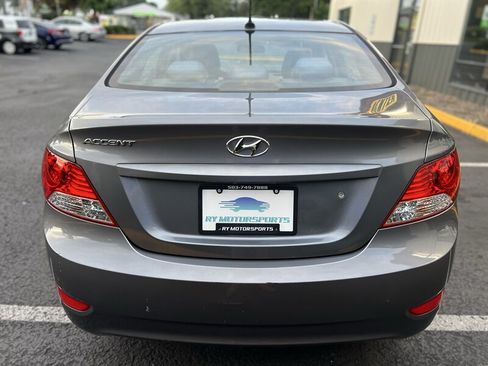 Used 2014 Hyundai Accent GLS FWD image 4
