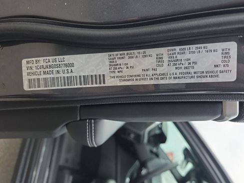 New 2025 Jeep Grand Cherokee L Limited w/ Trailer Tow Package image 39