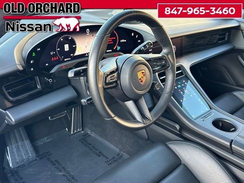 Used 2022 Porsche Taycan GTS AWD/4WD image 22