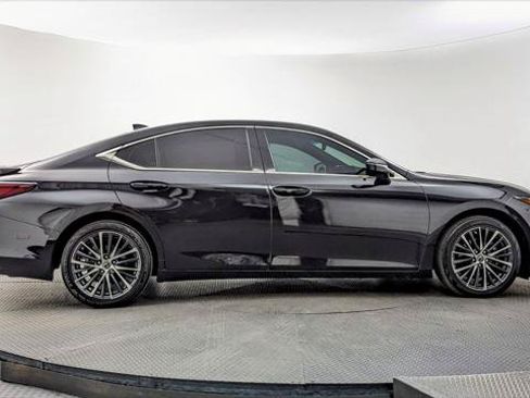 Used 2023 Lexus ES 300h w/ Premium Package FWD image 9