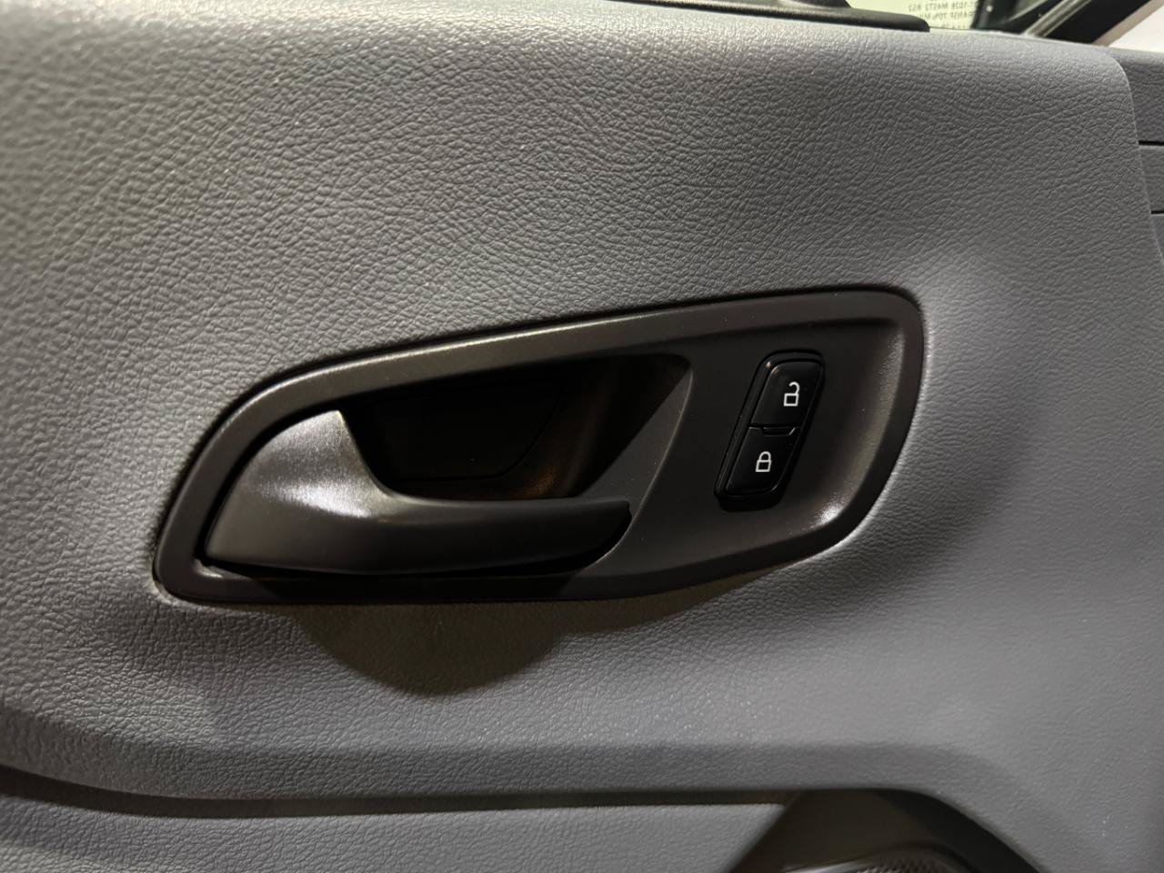 Used 2019 Ford Transit 150 130 Low Roof RWD image 20