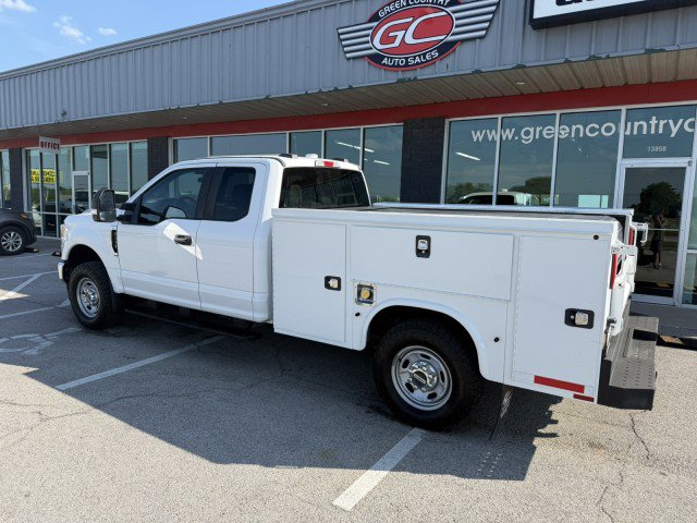 Used 2020 Ford F350 XL AWD/4WD image 4