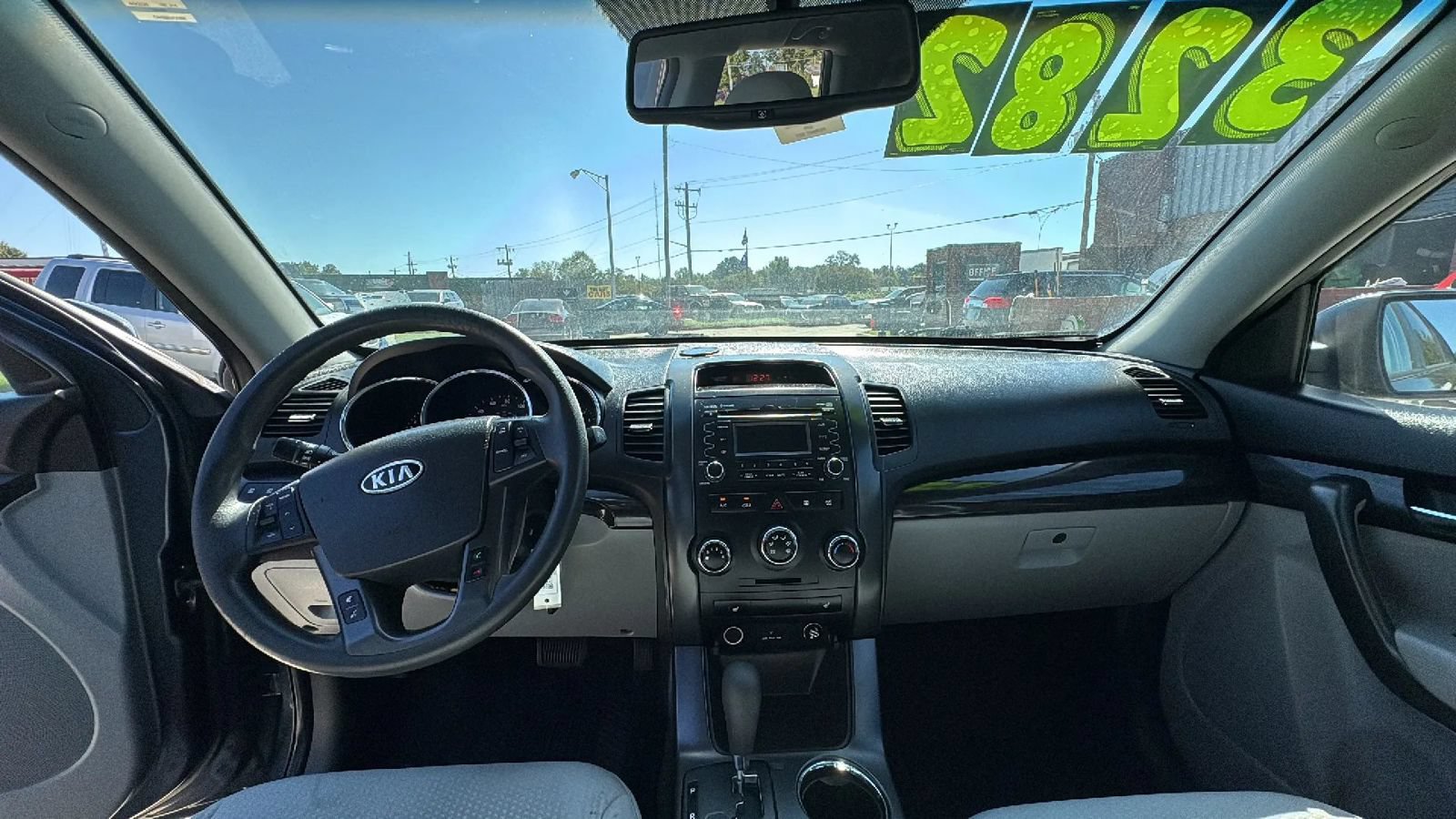 Used 2011 Kia Sorento LX w/ Convenience Pkg FWD image 15