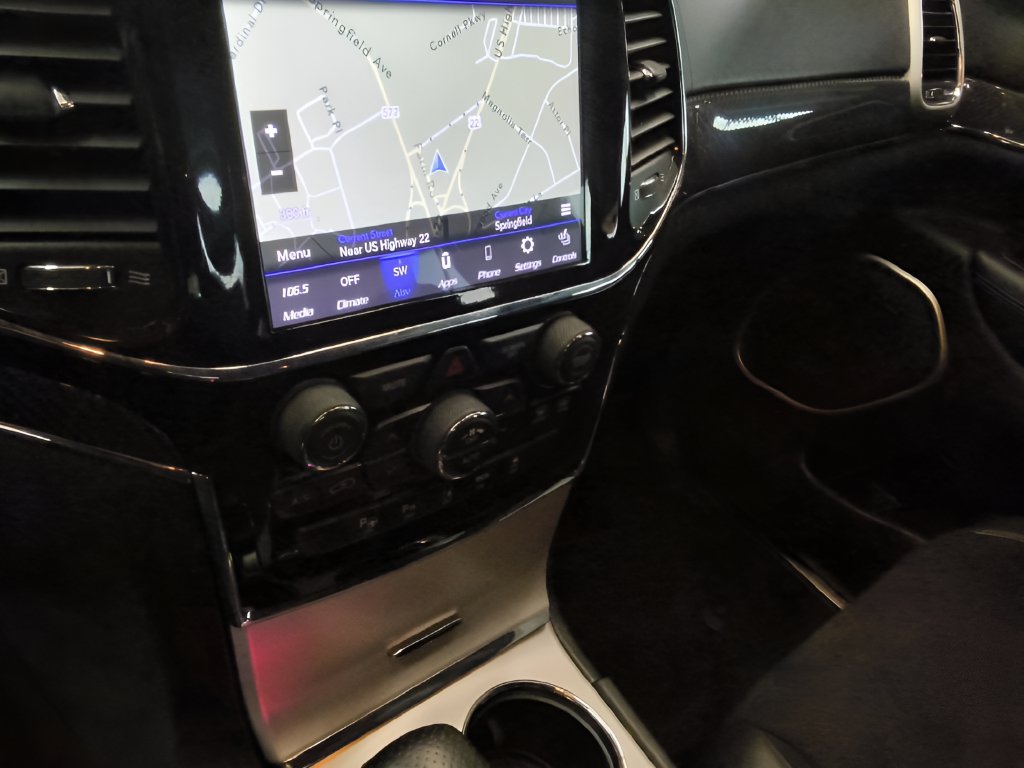 Used 2021 Jeep Grand Cherokee SRT AWD/4WD image 25