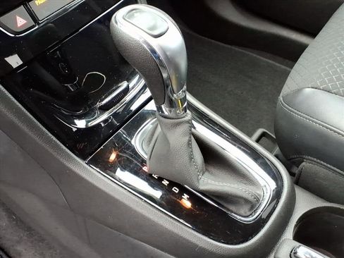 Certified 2022 Buick Encore Preferred w/ Safety Package image 10