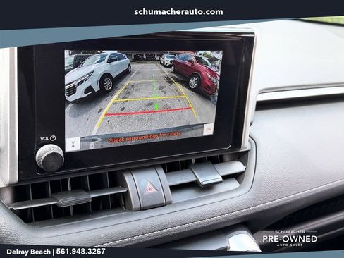 Used 2025 Toyota RAV4 XLE FWD image 22