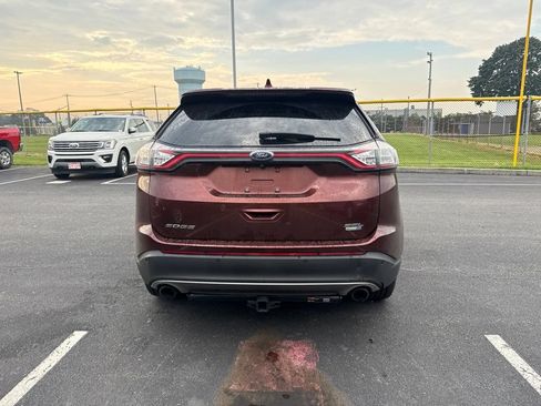 Used 2016 Ford Edge SEL w/ Equipment Group 201A AWD/4WD image 3