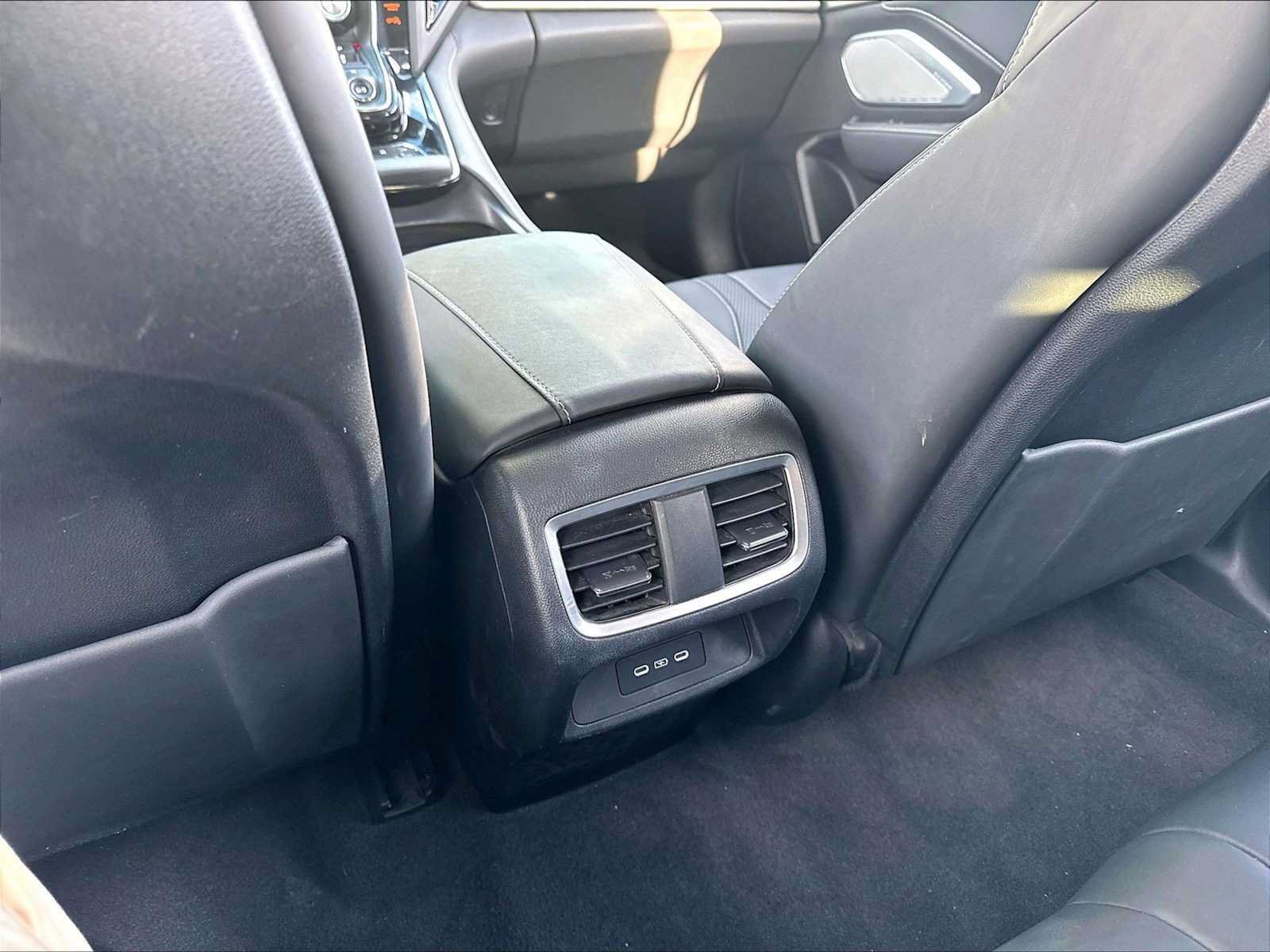 Used 2023 Acura RDX w/ Technology Package FWD image 34