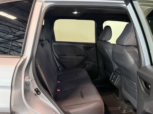 Used 2025 Subaru Forester Premium AWD/4WD image 7