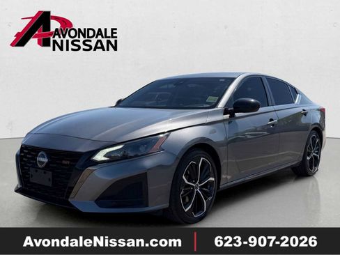 Certified 2024 Nissan Altima 2.5 SR FWD image 1