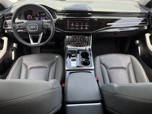 Used 2019 Audi Q8 Prestige AWD/4WD image 11