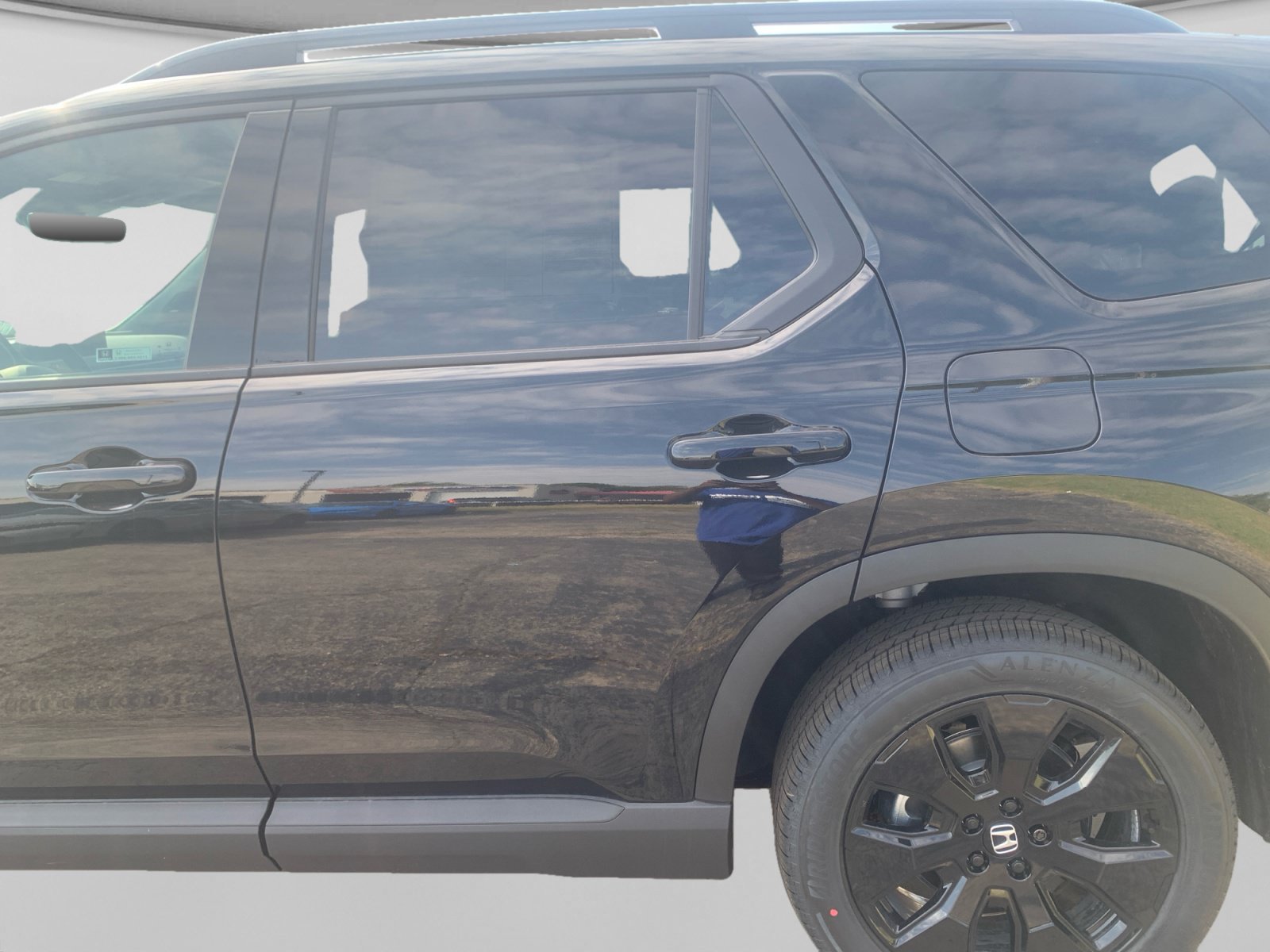 New 2026 Honda Pilot Black Edition image 13