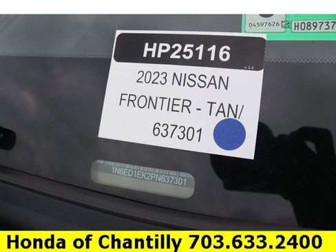 Used 2023 Nissan Frontier PRO-4X w/ Technology Package image 36