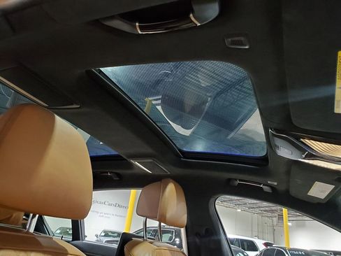 Used 2022 BMW ALPINA B7 xDrive image 16