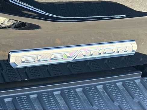 New 2026 GMC Sierra 1500 Elevation image 13