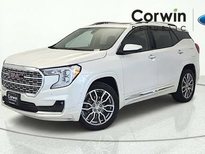 Used 2022 GMC Terrain Denali w/ Denali Premium Package