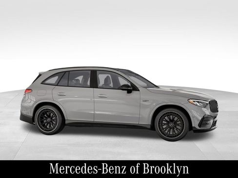 Used 2026 Mercedes-Benz GLC 43 AMG 4MATIC image 16