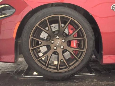 Used 2016 Dodge Charger SRT Hellcat w/ Harman/Kardon Audio Group image 7