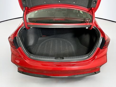 Used 2024 Kia Forte LXS image 27