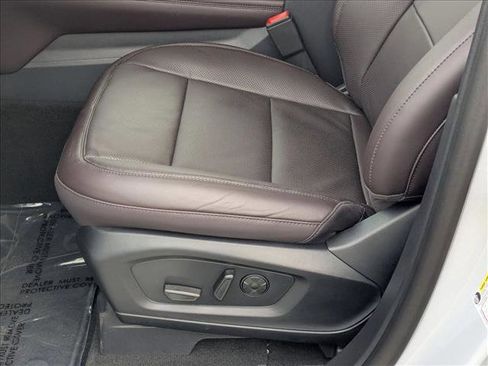 New 2026 Ford Explorer Platinum AWD/4WD image 4