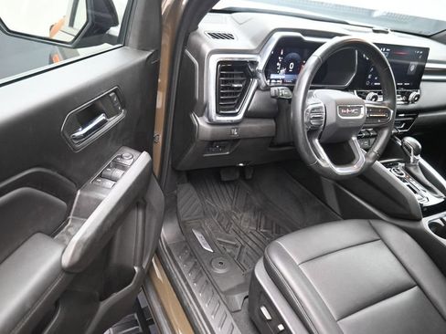 Used 2023 GMC Canyon Elevation w/ Elevation Premium Package AWD/4WD image 11