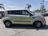 Used 2013 Kia Soul image 2