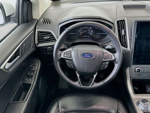 Used 2024 Ford Edge SEL image 18