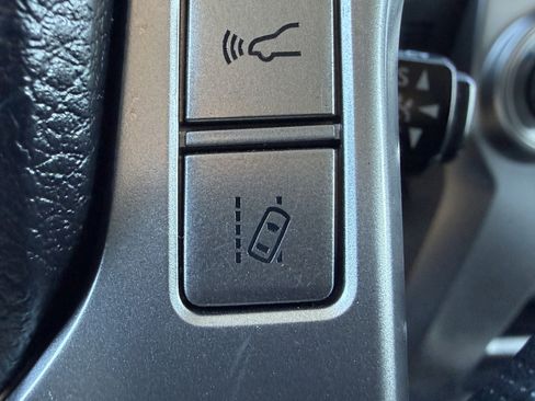 Used 2023 Toyota 4Runner Limited image 27