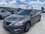 Used 2014 Nissan Altima 2.5 S w/ Display Audio Package image 3