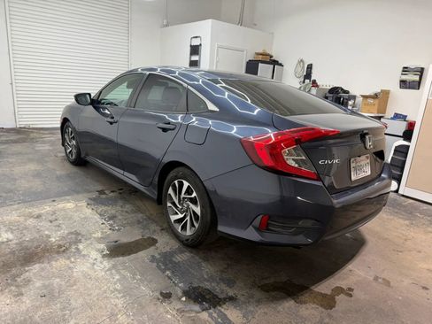 Used 2016 Honda Civic EX image 7