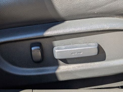 Used 2016 Honda Accord EX-L image 42