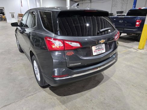 Used 2018 Chevrolet Equinox LT image 9