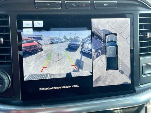 Used 2023 Ford F150 Lariat w/ Trailer Tow Package image 14