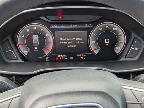 Used 2020 Audi Q3 2.0T Premium Plus w/ Premium Plus Package AWD/4WD image 19