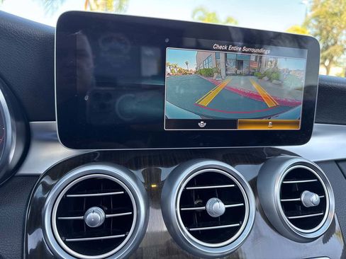 Used 2020 Mercedes-Benz C 300 Cabriolet image 31