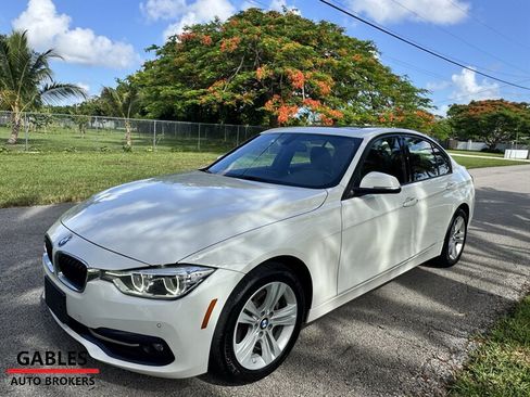 Used 2016 BMW 328i xDrive Sedan AWD/4WD image 5