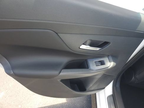 New 2026 Nissan Sentra SR w/ SR Premium Package FWD image 20