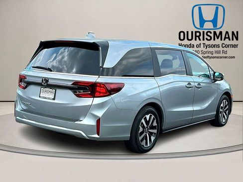 Certified 2026 Honda Odyssey EX-L image 4